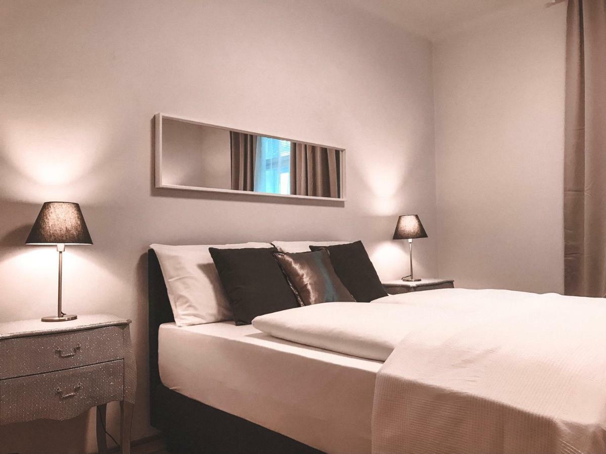 Luxury Apartments Only For Business Travel Залцбург Екстериор снимка